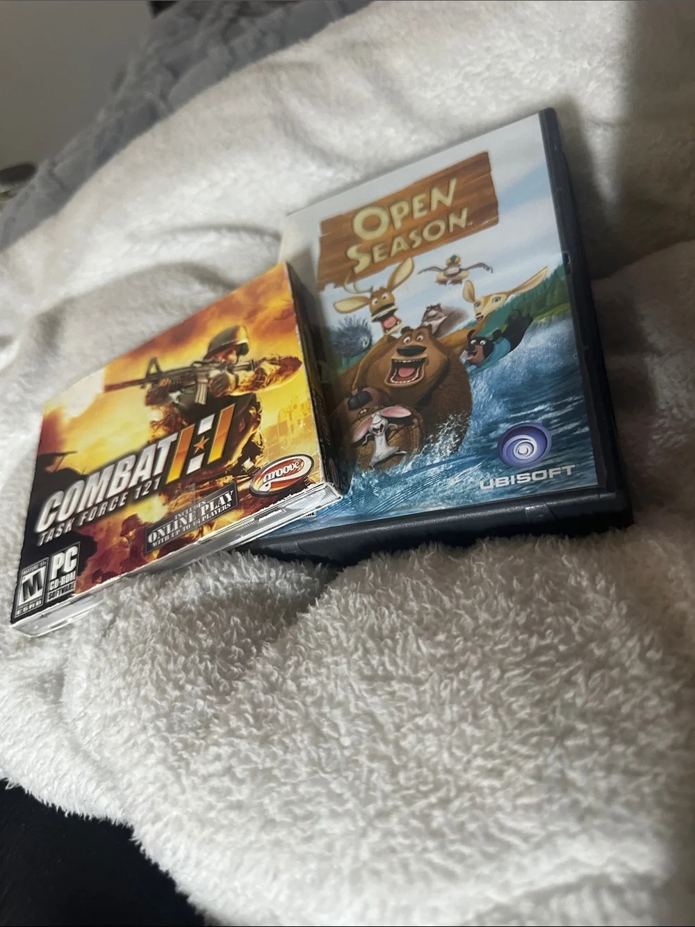 Open Season PC Game(includes 3discs-used) & COMBAT TASK FOREVER(NWT)